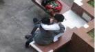 初中学生早恋接吻视频学 男女早恋摸来摸去视频